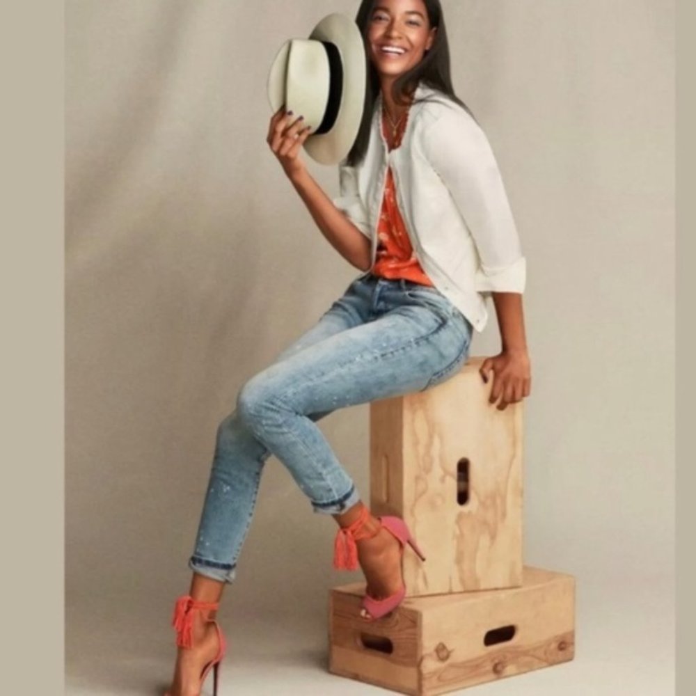 cabi Cinch Distressed Skinny Jeans